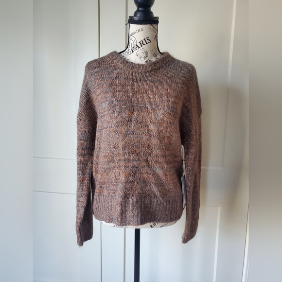 Gorgeous Alpaca & Wool Blend Sweater-NWT - Picture 1 of 8